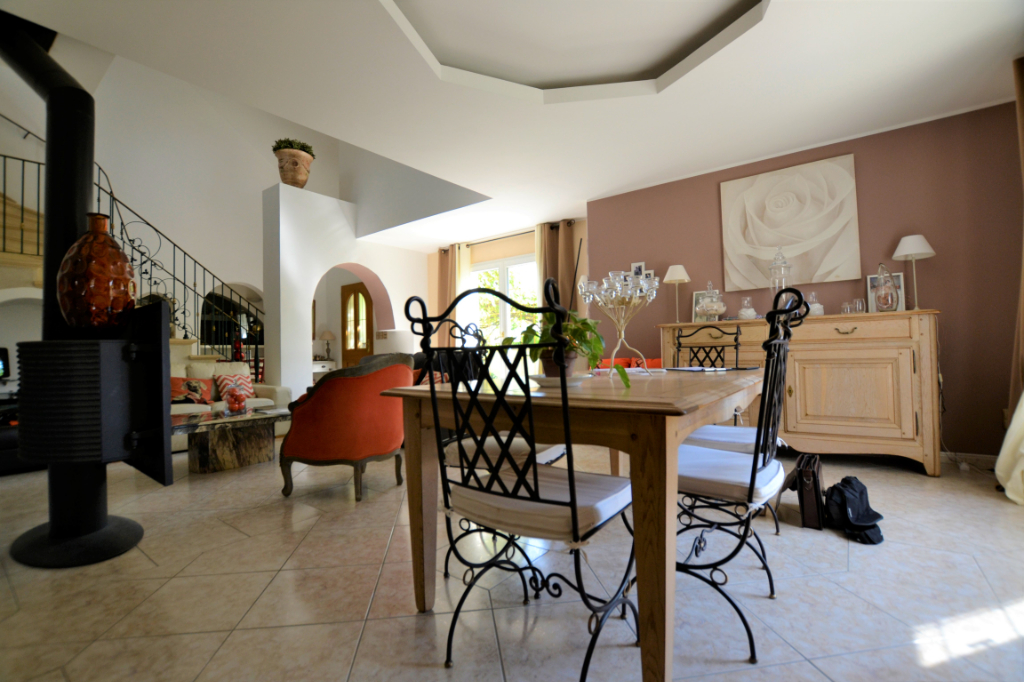 Maison St Julien style méditerranéen SaintJulien 21490