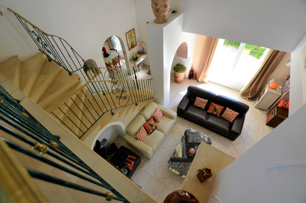 Maison St Julien style méditerranéen SaintJulien 21490