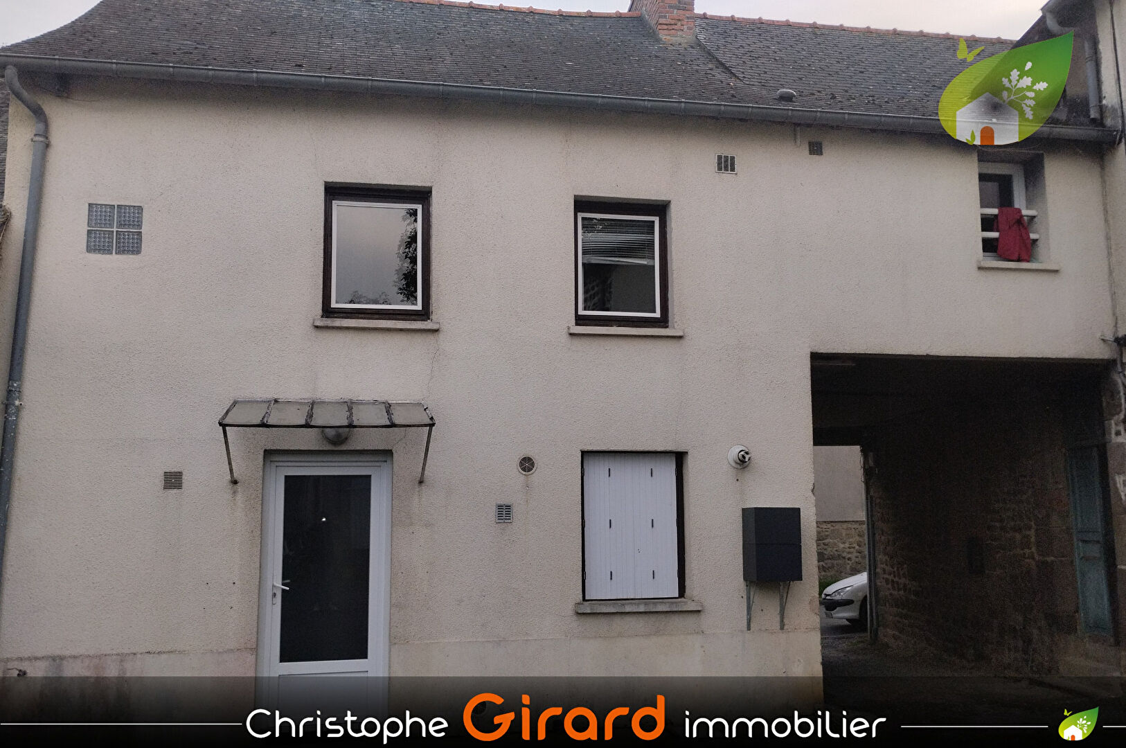 Agence immobilière de Christophe Girard Immobilier TINTENIAC