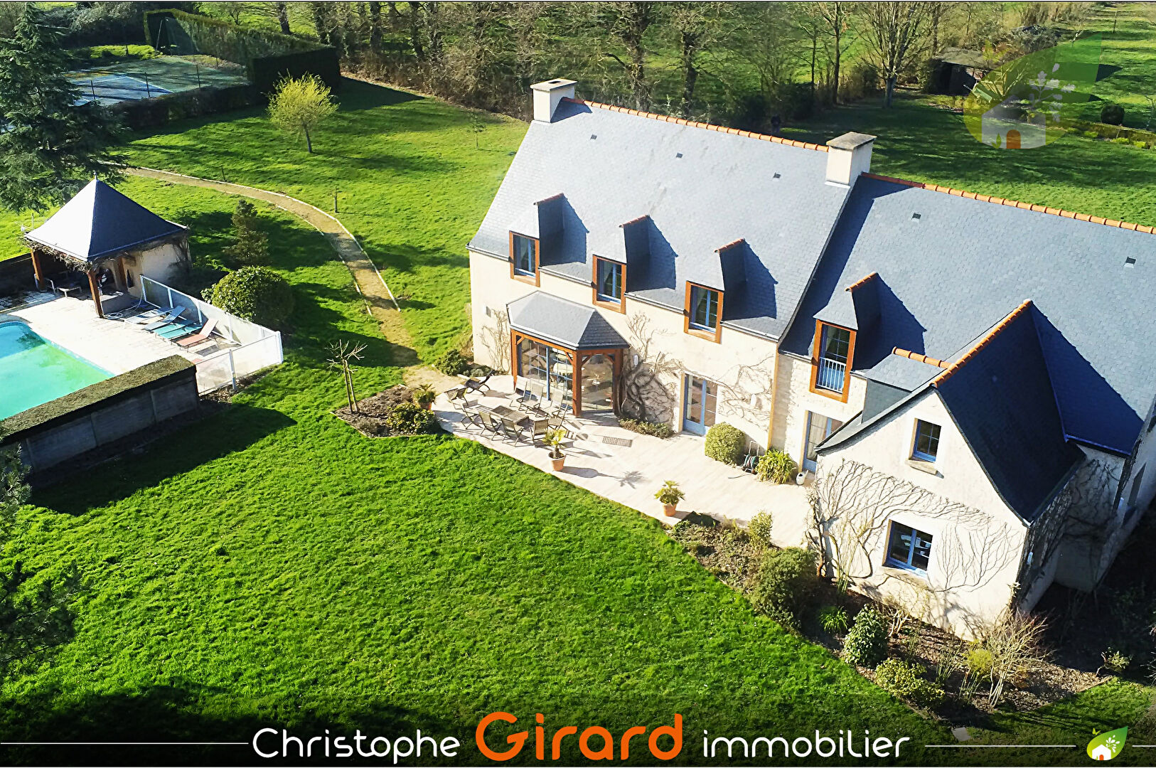 Agence immobilière de Christophe Girard Immobilier TINTENIAC
