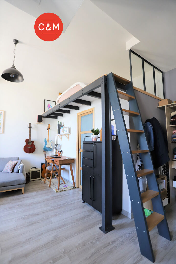 Photo NANTES HYPER CENTRE - Studio meublé de 35 m² image 6/6