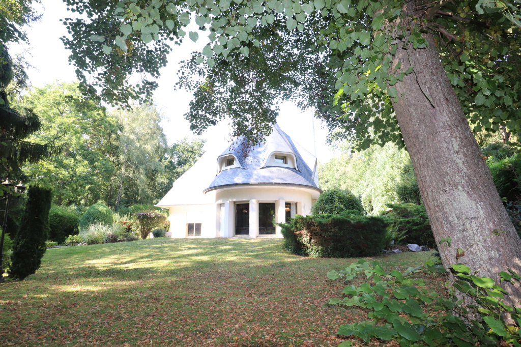 Maison d'architecte dans le Lys à Lamorlaye !!! Lamorlaye 60260