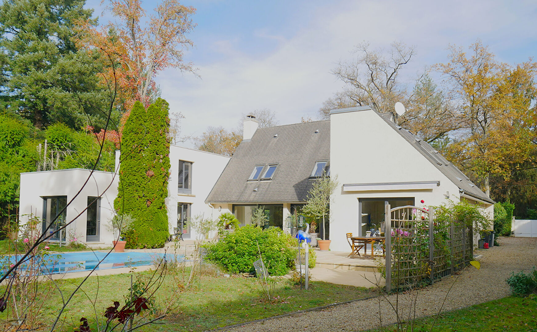 Maison Lamorlaye 8 pièces 253 m²