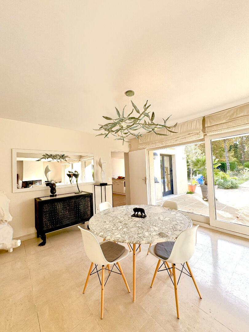 Photo Maison Lamorlaye 8 pièces 253 m² image 6/6