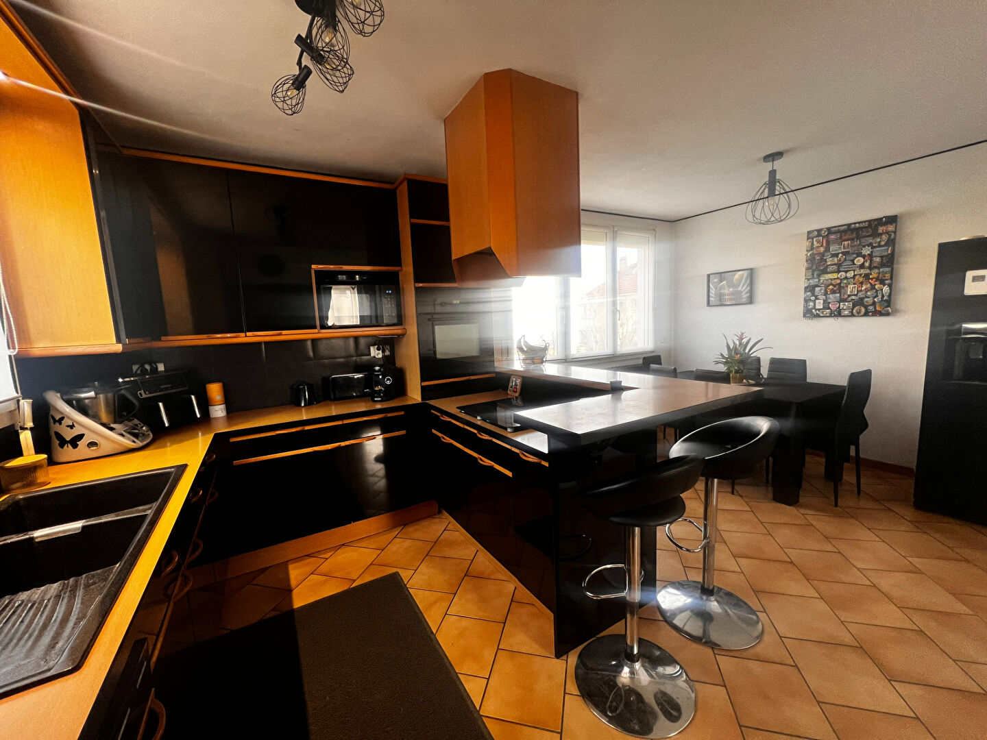 Photo EXCLUSIVITE COMEBACK - Maison à Survilliers 4 pièces 102 m² - sous-sol total - Terrain de 422 m² !!! image 5/6