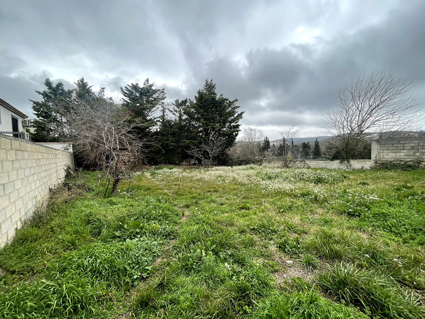 Photo Terrain Constructible 714 m2. image 2/4