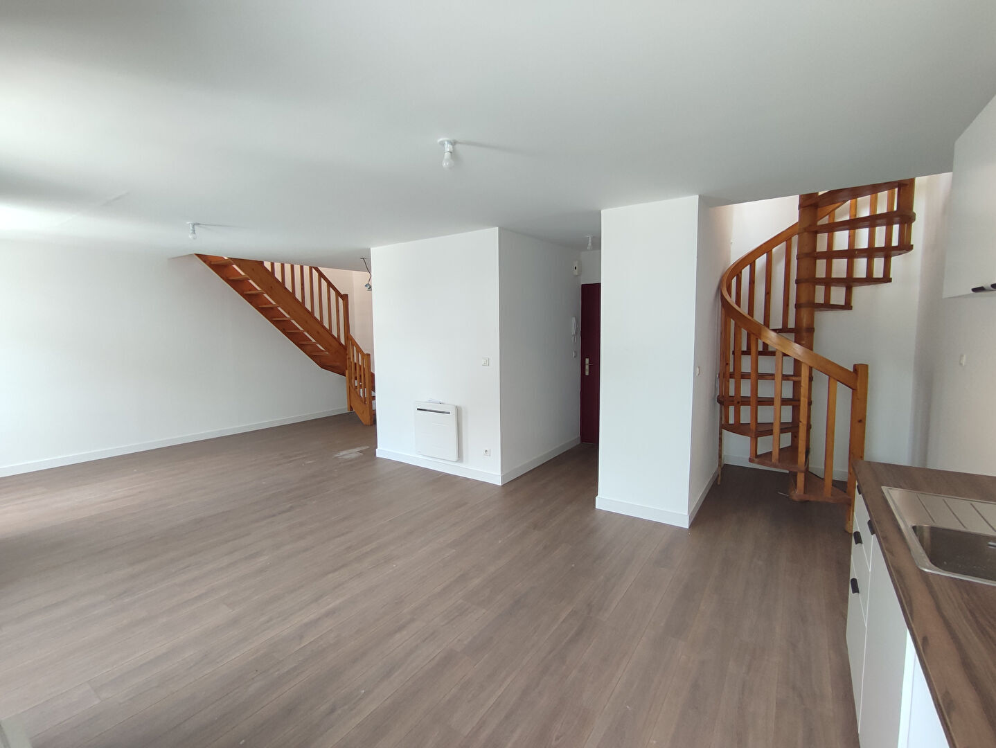 Photo ROUTE DE RENNES - Duplex atypique récemment rénové image 4/5