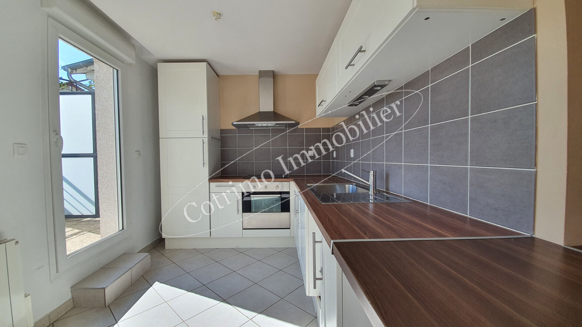 Photo Chassieu  Grand duplex 115m² dernier étage 4Chbres image 4/6