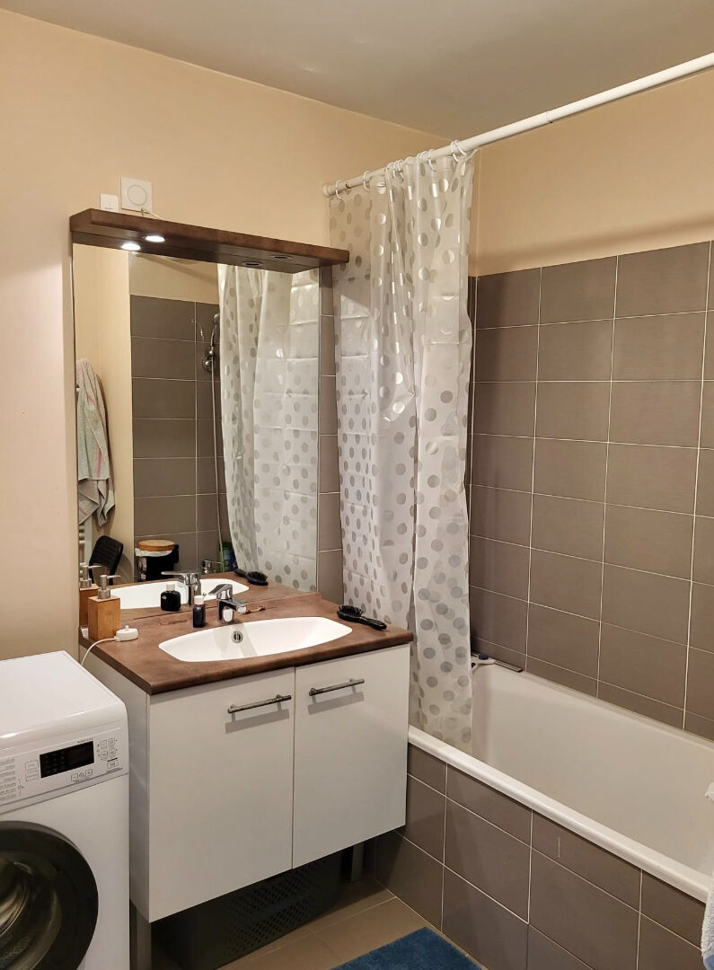 Photo CALUIRE appartement T3 de 61m²+garage image 5/5