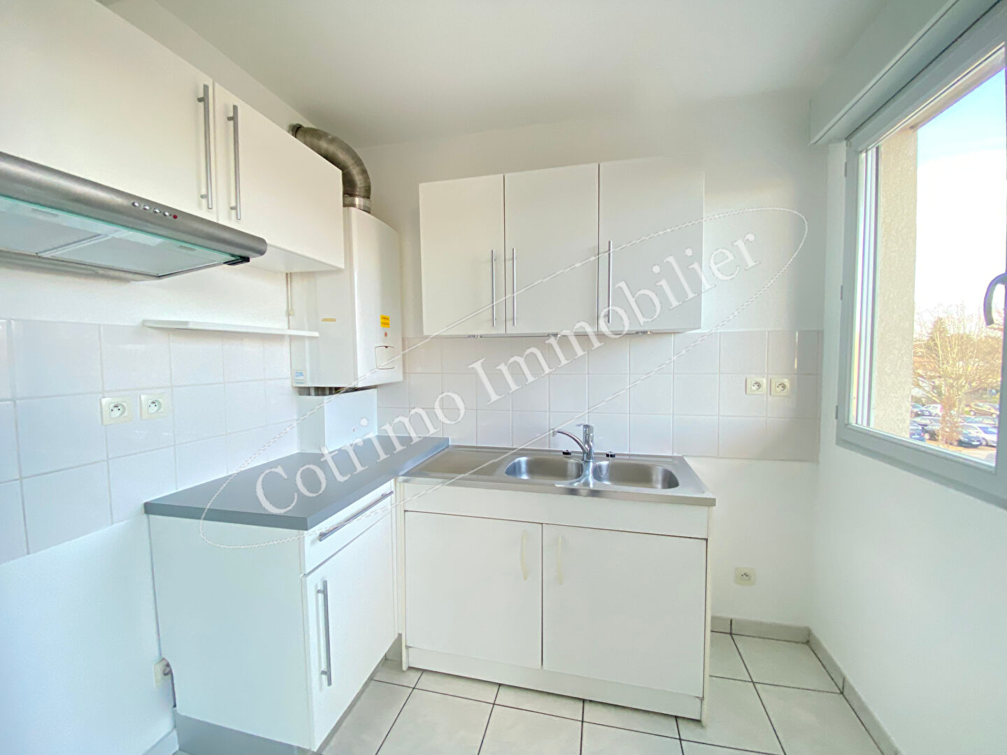 Photo CHASSIEU T2 bis 52m²+garage+cave image 3/6