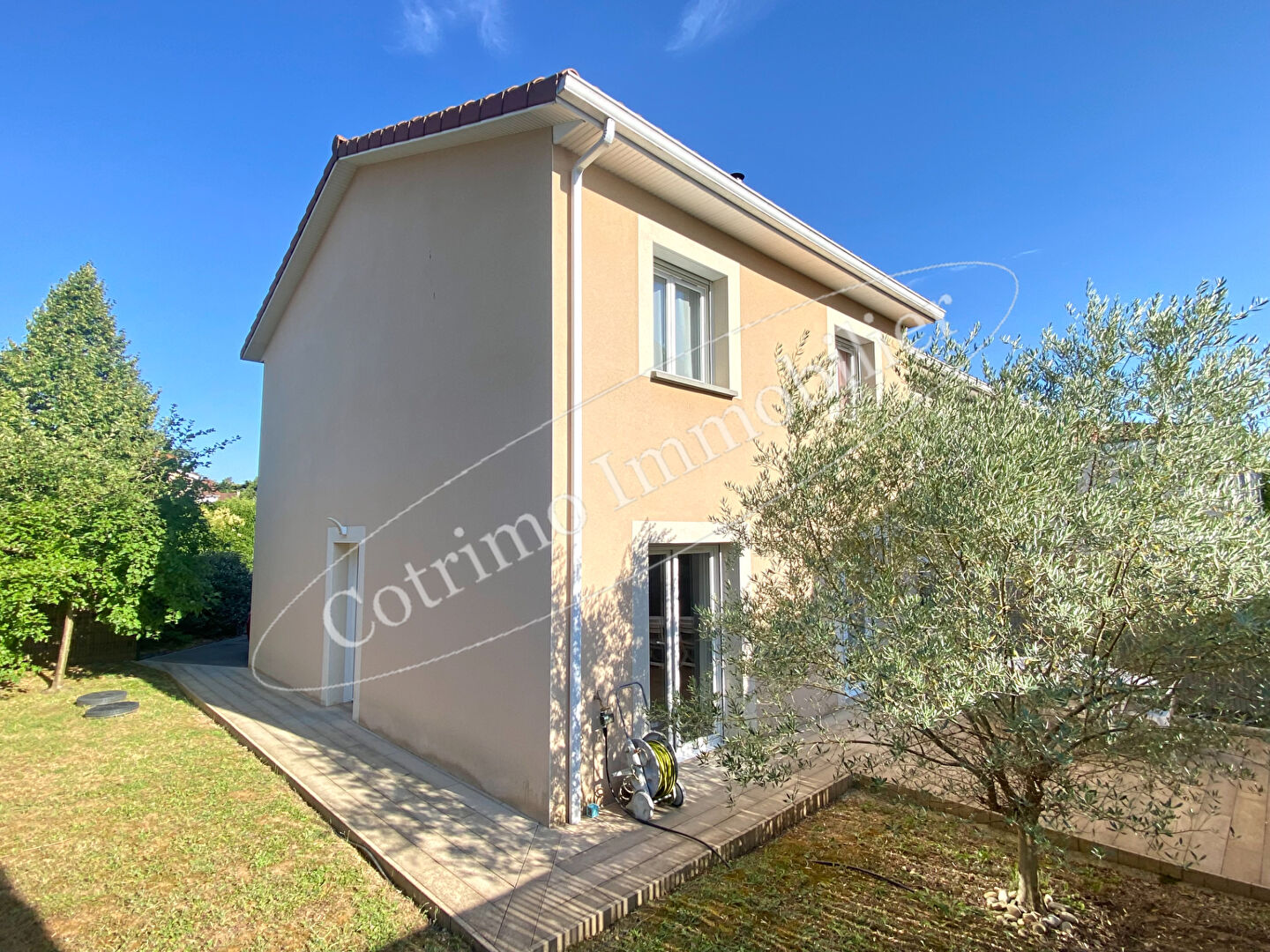 Agence immobilière de 
 COTRIMO GESTION GENAS - COTRIMO GESTION GENAS 
