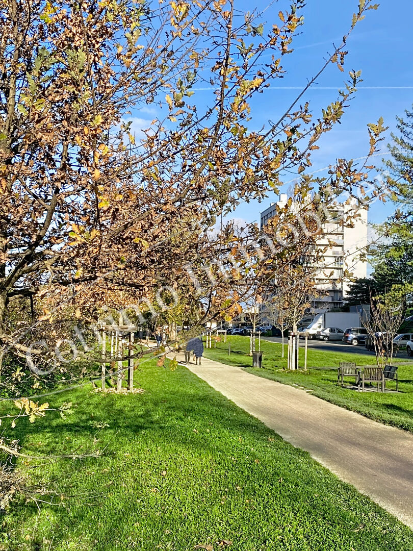 Photo Caluire Et Cuire T3 de 60m² proche centre village image 2/6