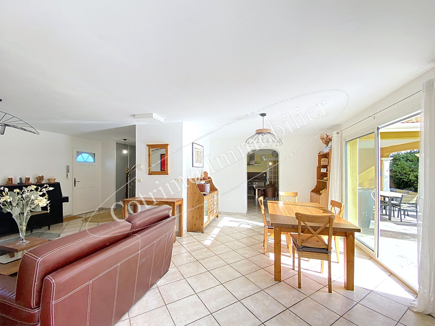 Photo Chassieu Maison 152m² 5Chbres Terrain 687m²+piscine image 5/6