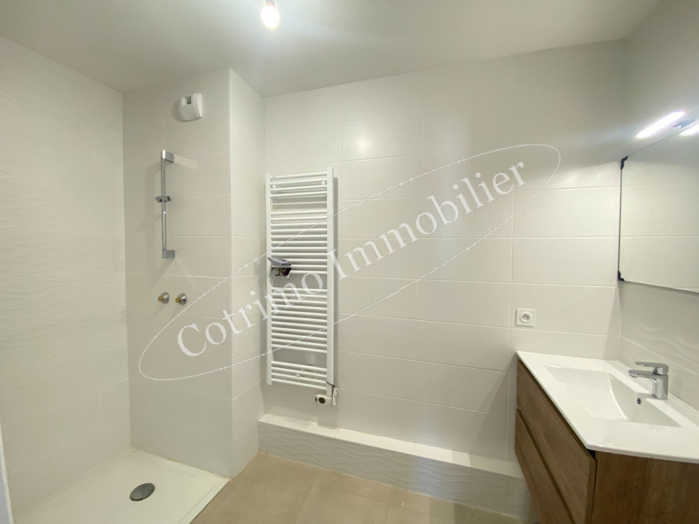 Photo GENAS Appt 3P 62.50 m²+terrasse+jardin image 5/5