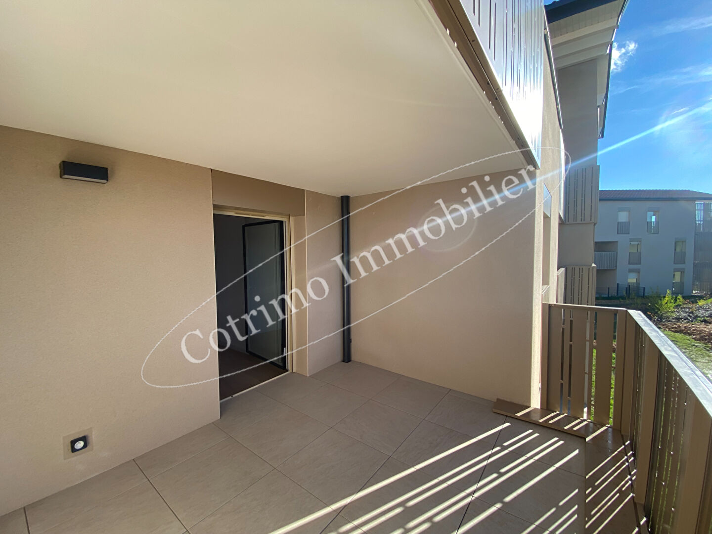 Photo GENAS Appartement T4 83,75m²+2 loggias image 4/5