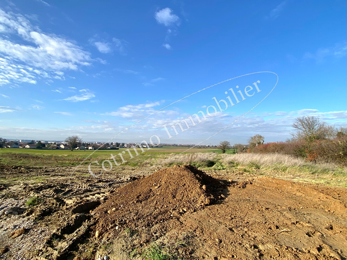 Photo GENAS centre Terrain de 362m² viabilisé image 1/1