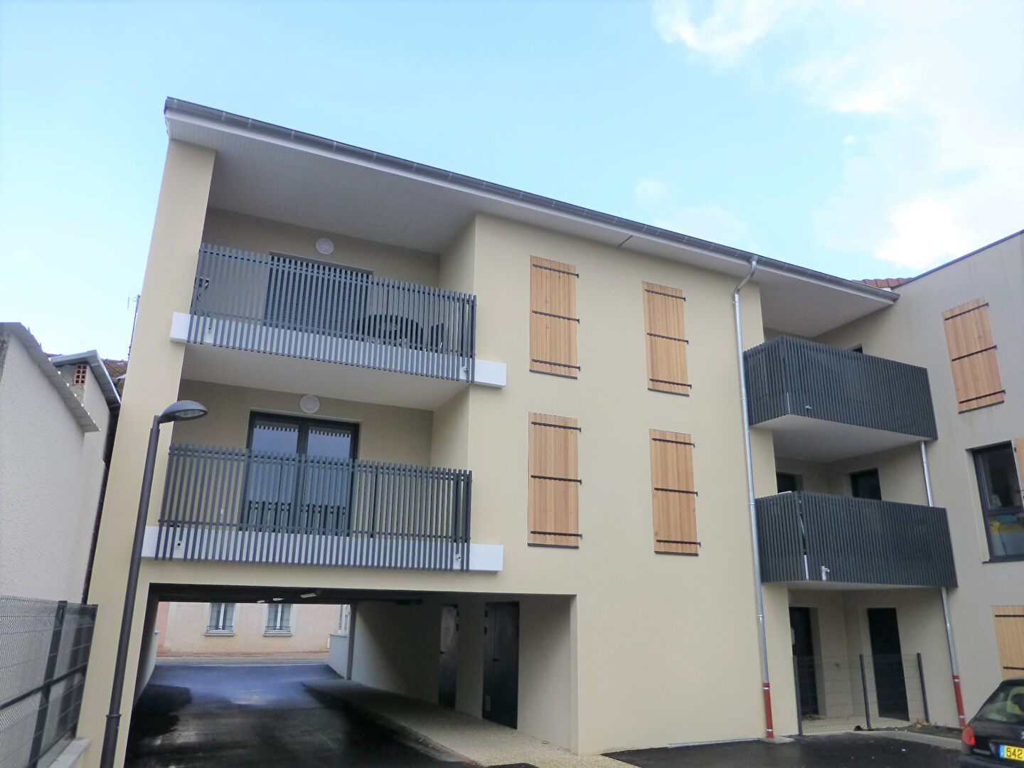 Agence immobilière de 
 COTRIMO GESTION GENAS - COTRIMO GESTION GENAS 
