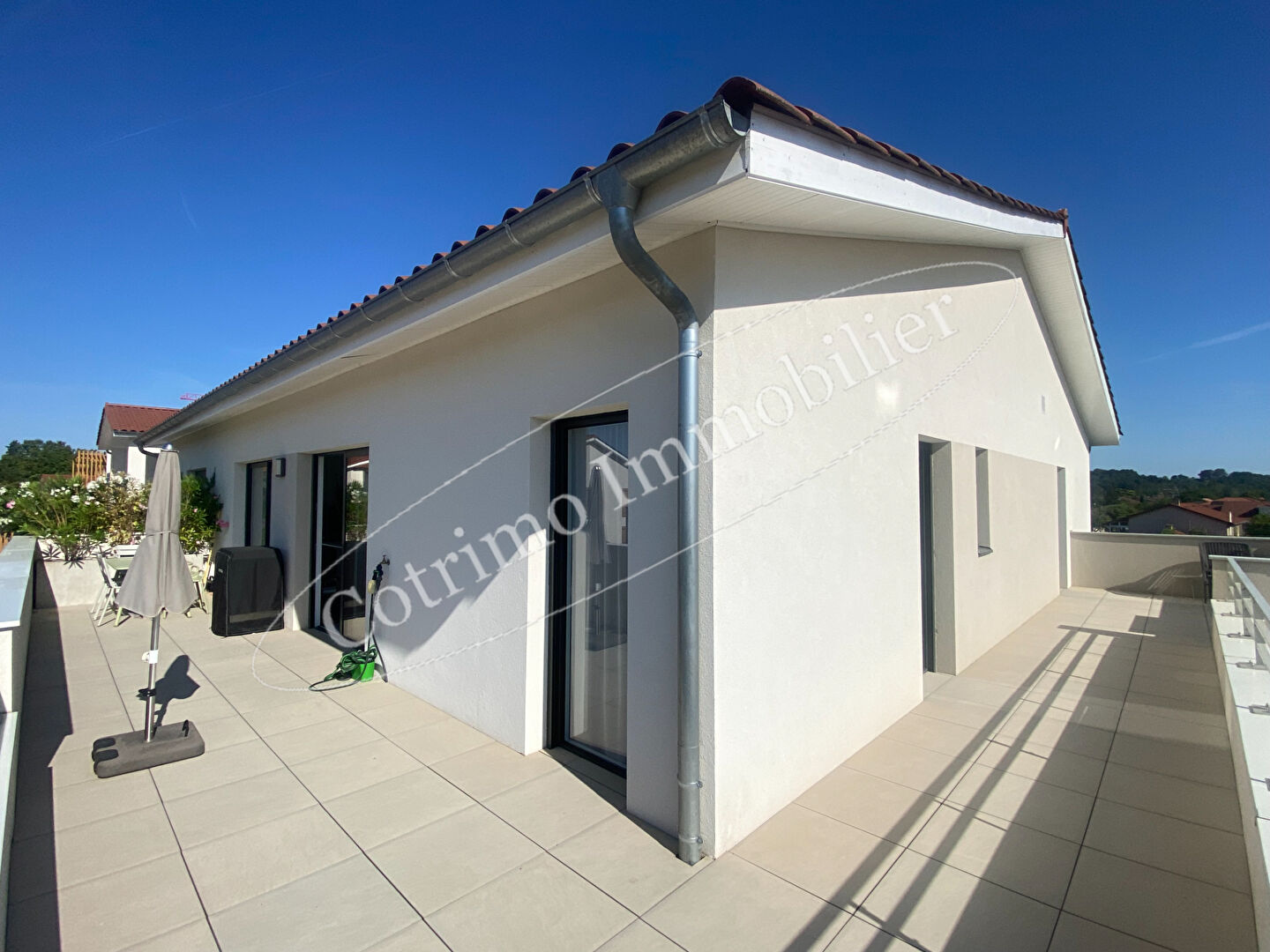 Agence immobilière de 
 COTRIMO GESTION GENAS - COTRIMO GESTION GENAS 

