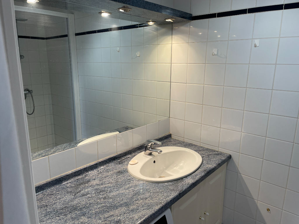 Photo NANTES-ZOLA image 5/6