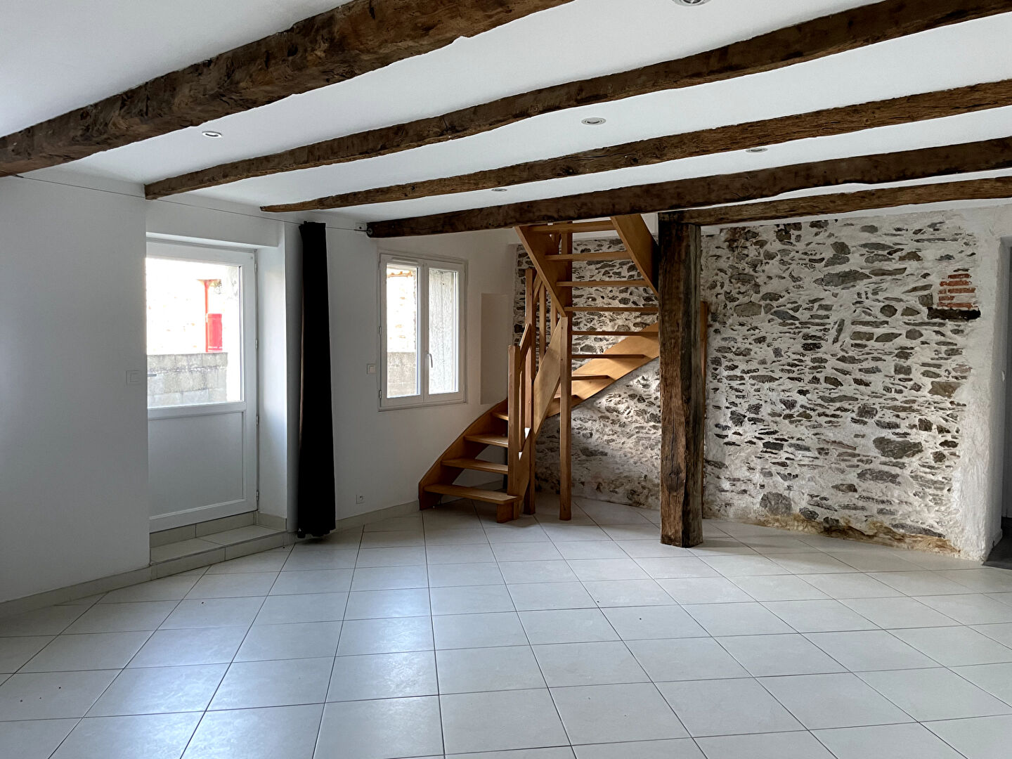 Photo SAINT PHILBERT DE GRAND LIEU image 1/6