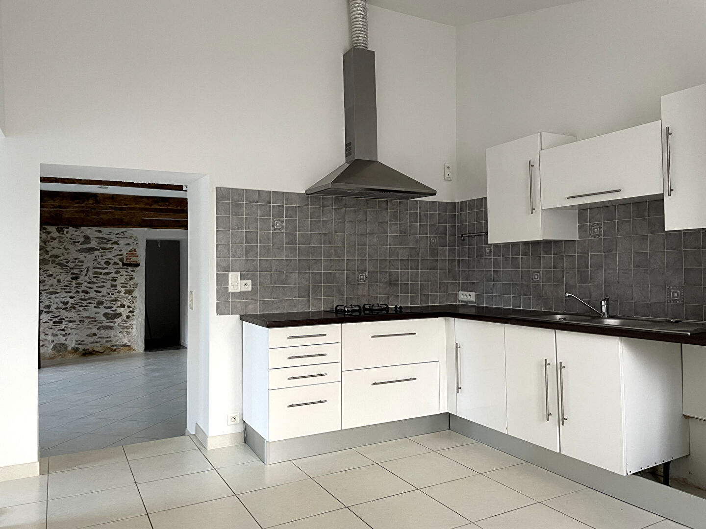 Photo SAINT PHILBERT DE GRAND LIEU image 2/6