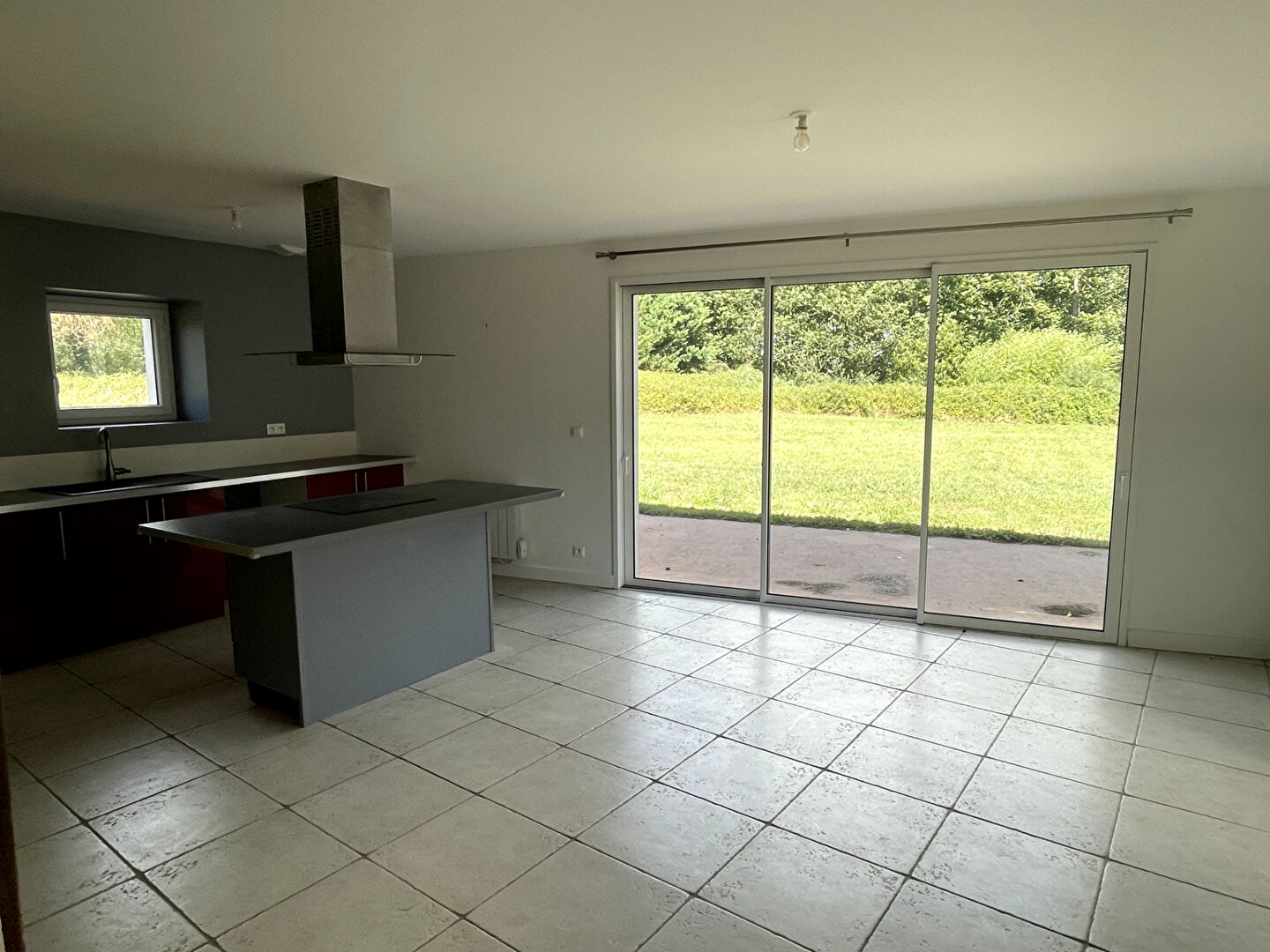 Photo CARQUEFOU image 3/6