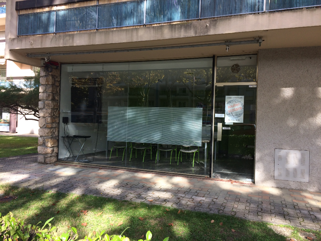 LOCAL COMMERCIAL RAMONVILLE SAINT AGNE RamonvilleSaintAgne 31520 LOCAL COMMERCIAL RAMONVILLE SAINT AGNE RamonvilleSaintAgne 31520