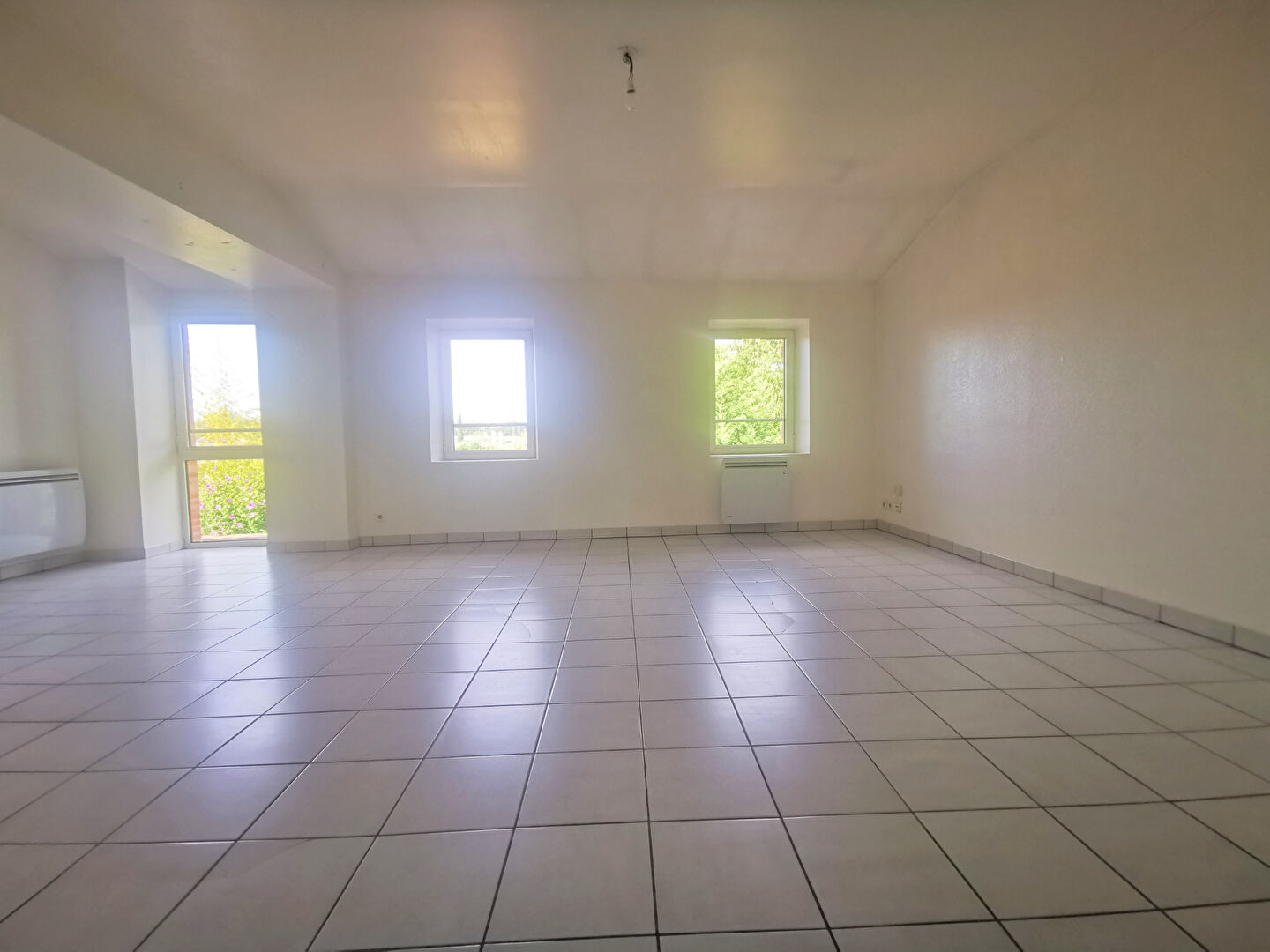 Photo T2 64m²  dans un quartier très calme image 3/6