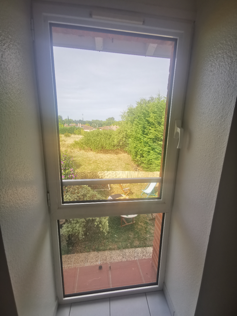 Photo T2 64m²  dans un quartier très calme image 5/6