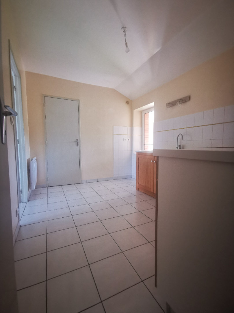 Photo T2 64m²  dans un quartier très calme image 6/6