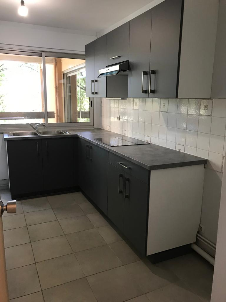 Photo T2 rénové 55m2 ° A SAISIR ° image 5/6