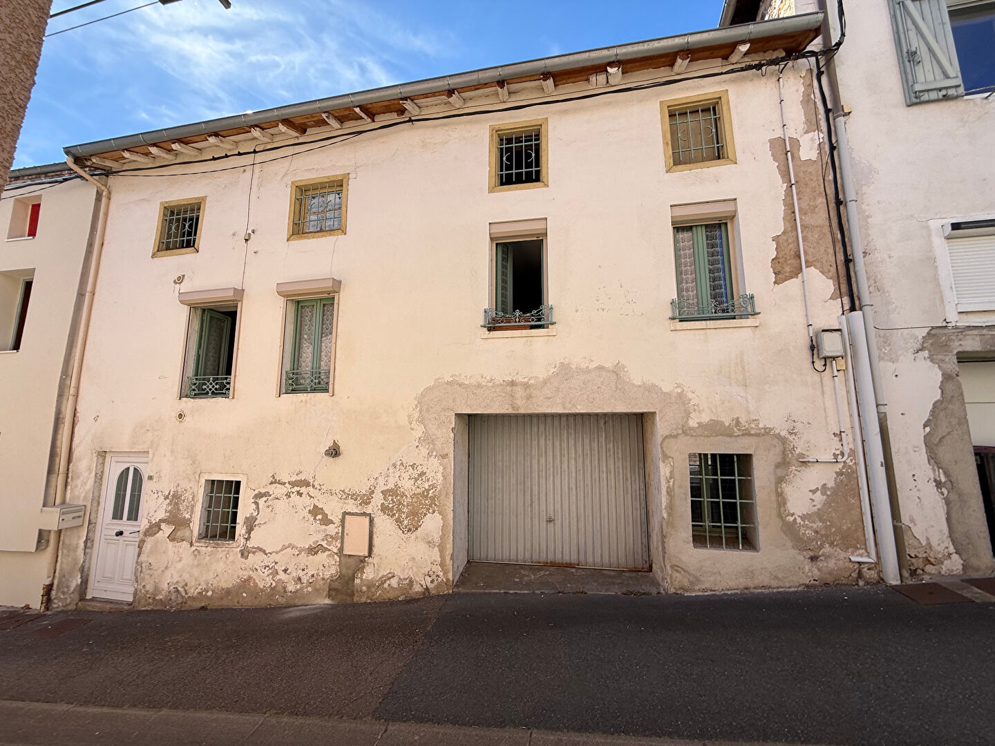 Agence immobilière de 
 DI GUSTO IMMOBILIER - DI GUSTO IMMOBILIER 
