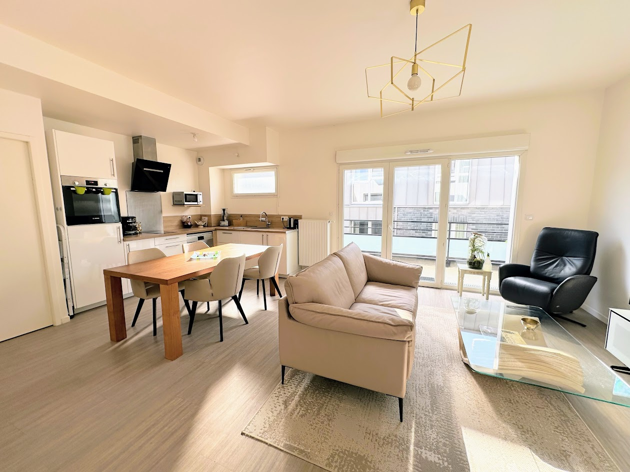 Agence immobilière de 
 DORTOMB IMMO - DORTOMB IMMO 
