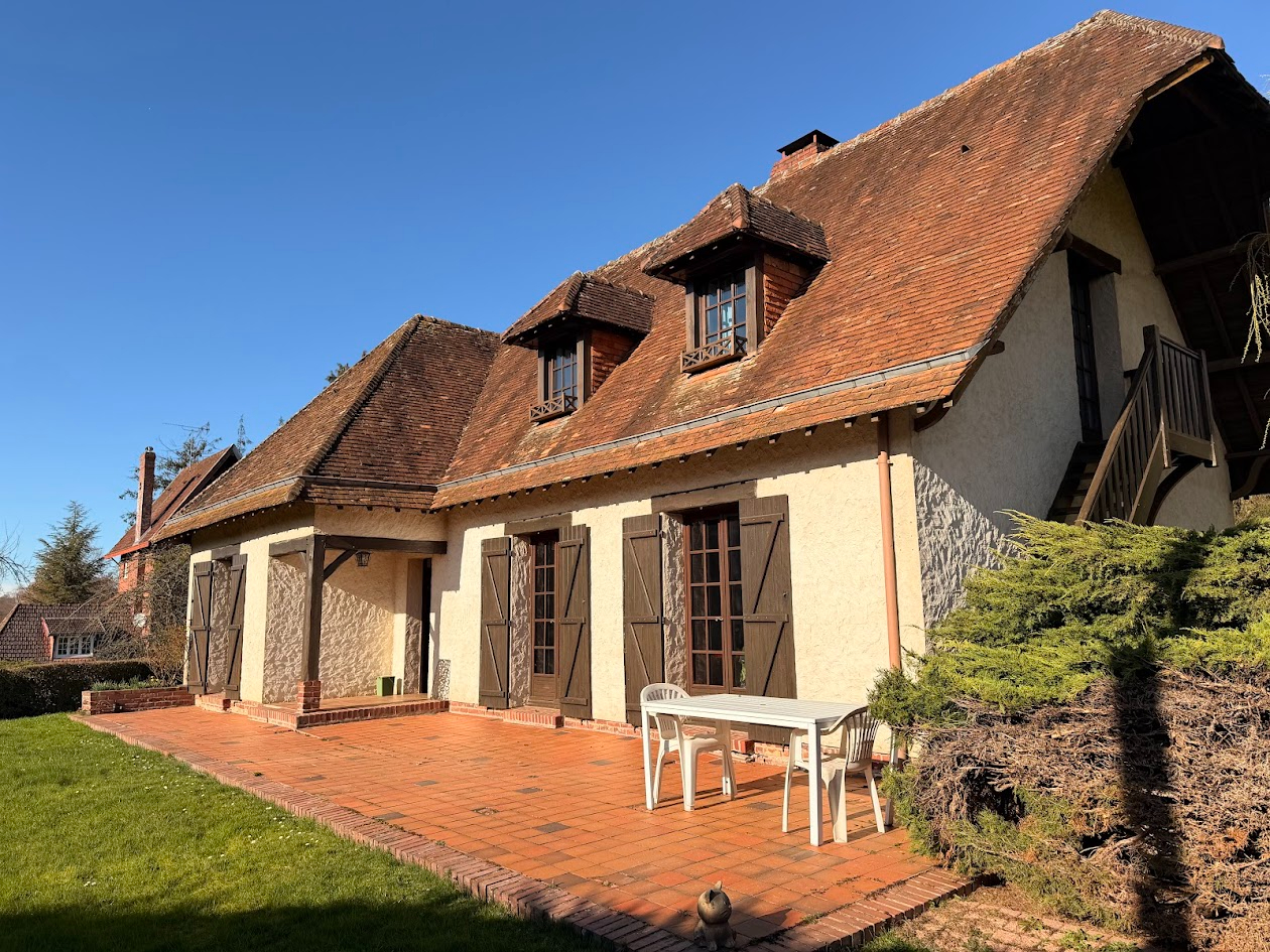 Agence immobilière de 
 DORTOMB IMMO - DORTOMB IMMO 
