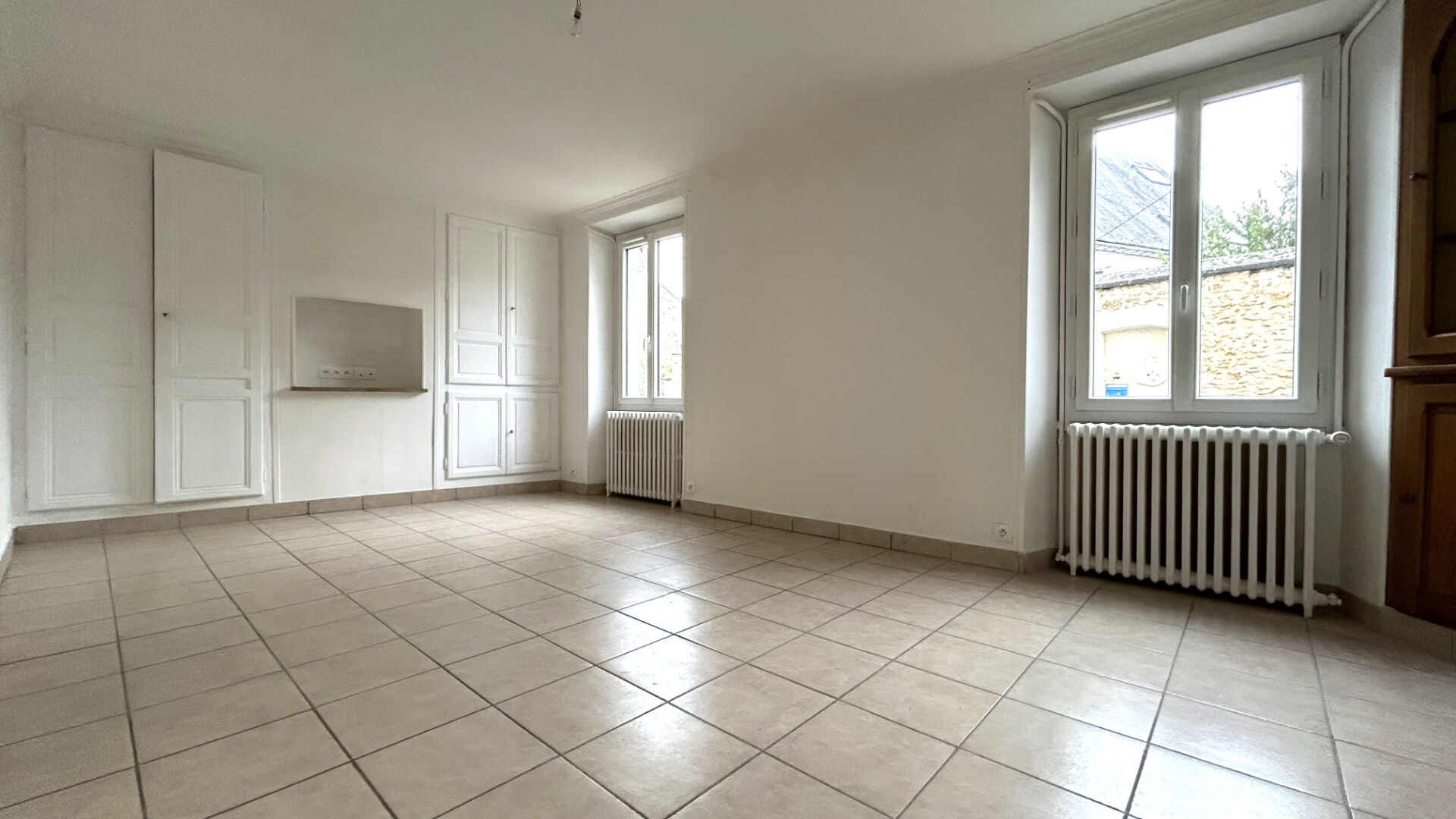 Maison de ville 4 pièces 90 m2 - CENTRE VILLE - DOURDAN