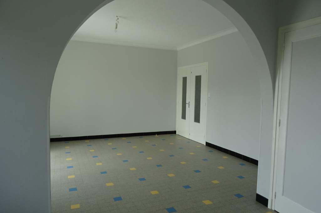 Photo (MAZERES) joli appartement avec 3 chambres et balcon image 4/6