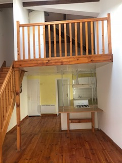 Photo A SAISIR! MAISON AVEC LOCAL COMMERCIAL ET T1 TYPE DUPLEX image 4/6