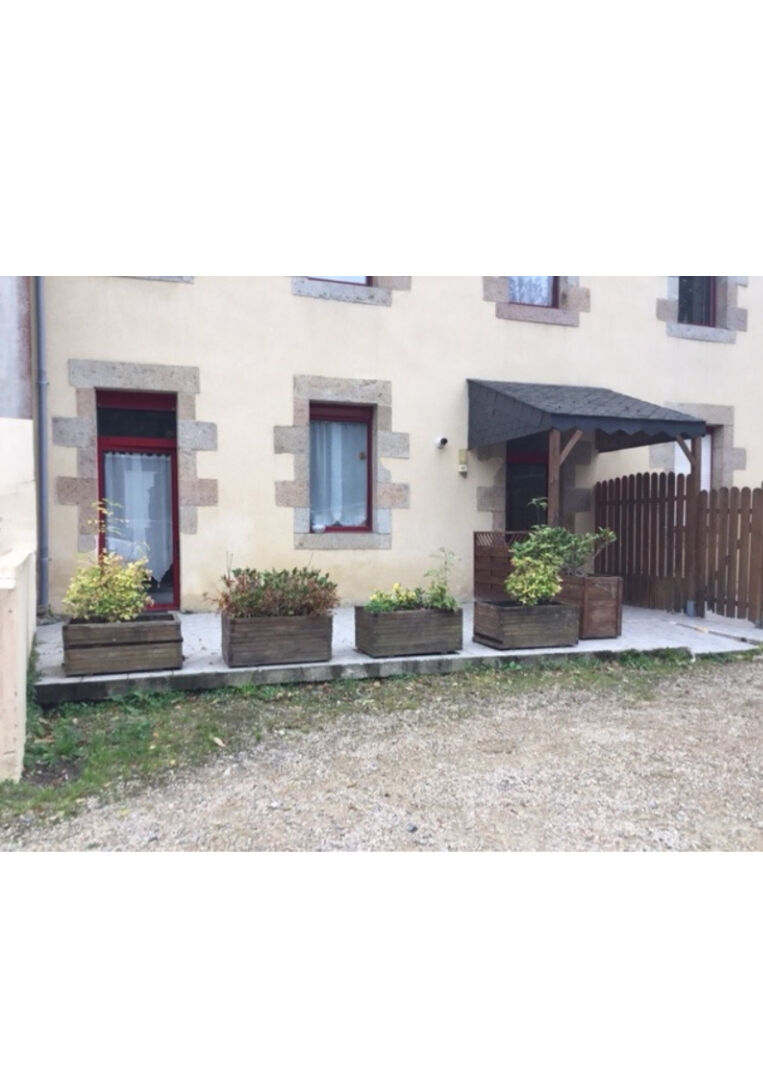 T2 AU RDC AVEC TERRASSE