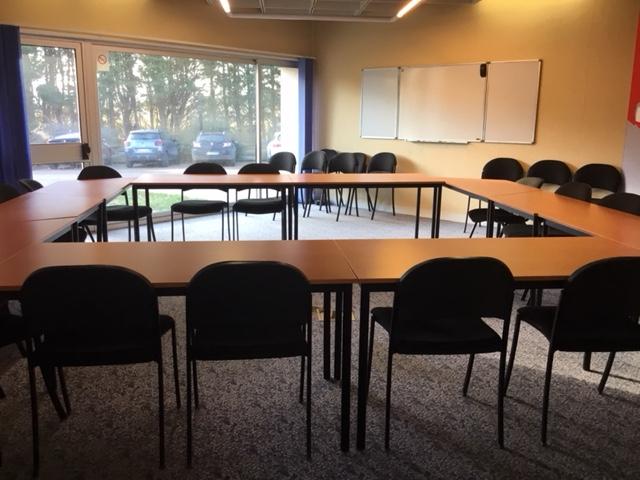 Photo LOCAL COMMERCIAL idéal co-working - SAINT MARTIN DES CHAMPS image 3/5