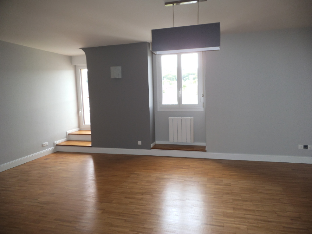 Agence immobilière de ELORN IMMOBILIER - ELORN IMMOBILIER