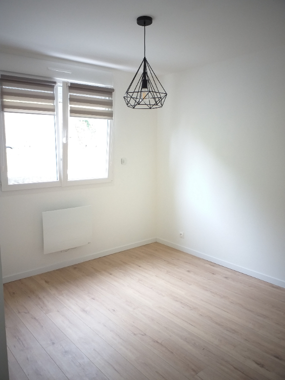 Photo APPARTEMENT T2 - LANDERNEAU image 5/6