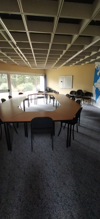 Photo Bureau à Saint Martin des Champs image 4/4