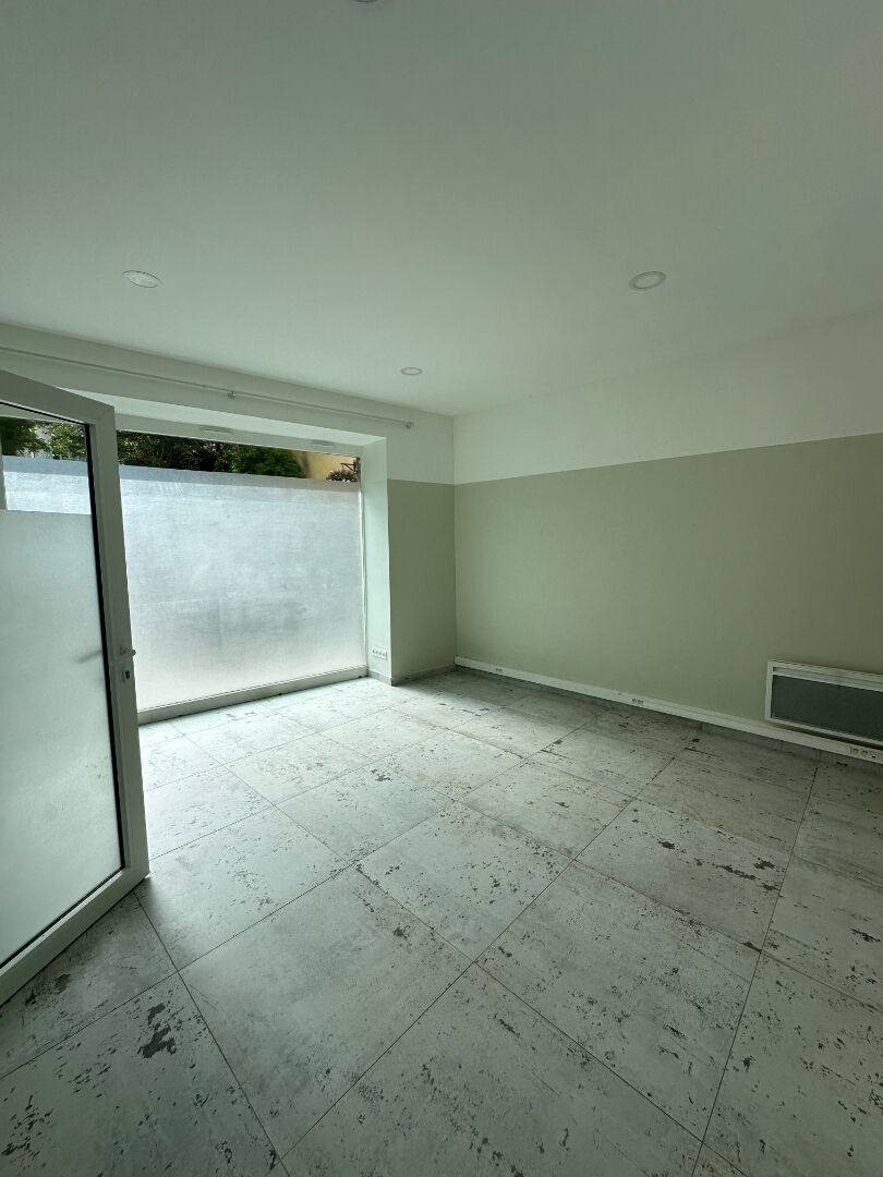 Photo Local commercial MORLAIX - CENTRE VILLE image 1/3