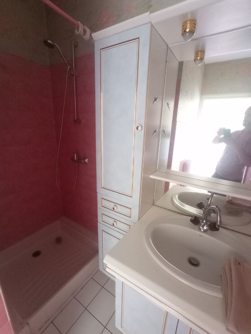 Photo LOCATION APPARTEMENT F4 AVEC JARDIN MONTLUCON image 6/6