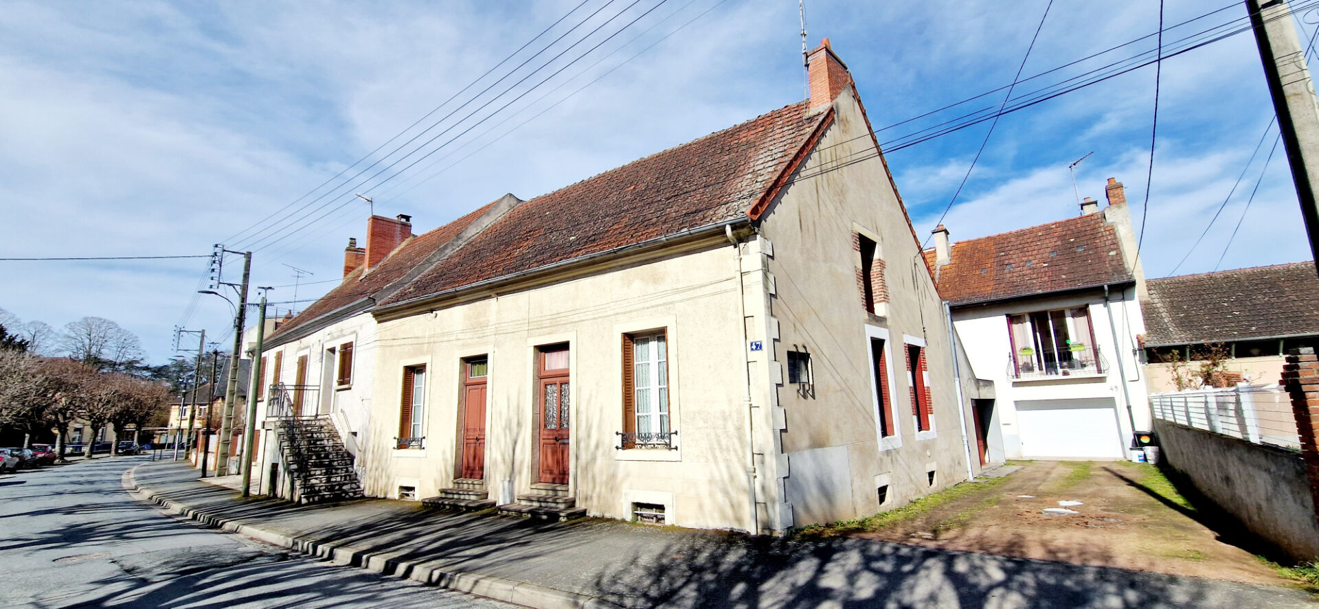 Agence immobilière de 
 ELYSE AVENUE - ELYSE AVENUE Montluçon 
