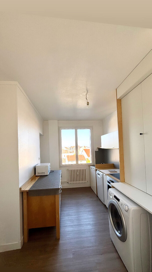 Photo Hyper centre de Montluçon, Appartement F4  (82 m²) image 4/6