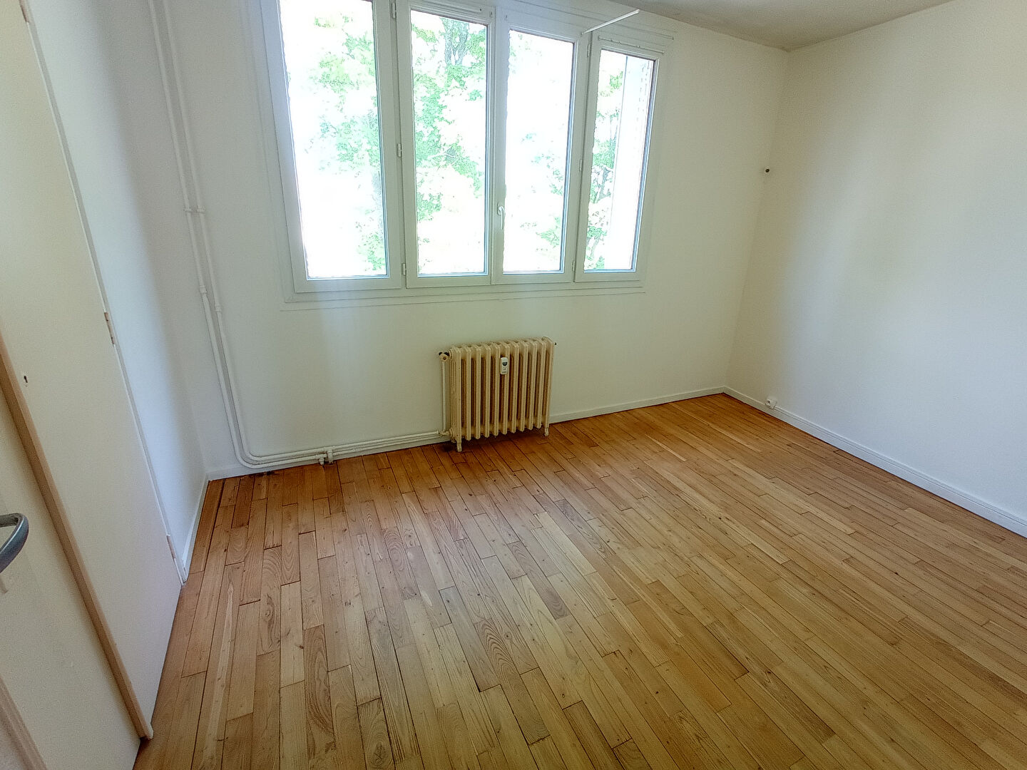 Photo VENTE APPARTEMENT F4 MONTLUCON LOUE INVESTISEMENT LOCATIF image 6/6