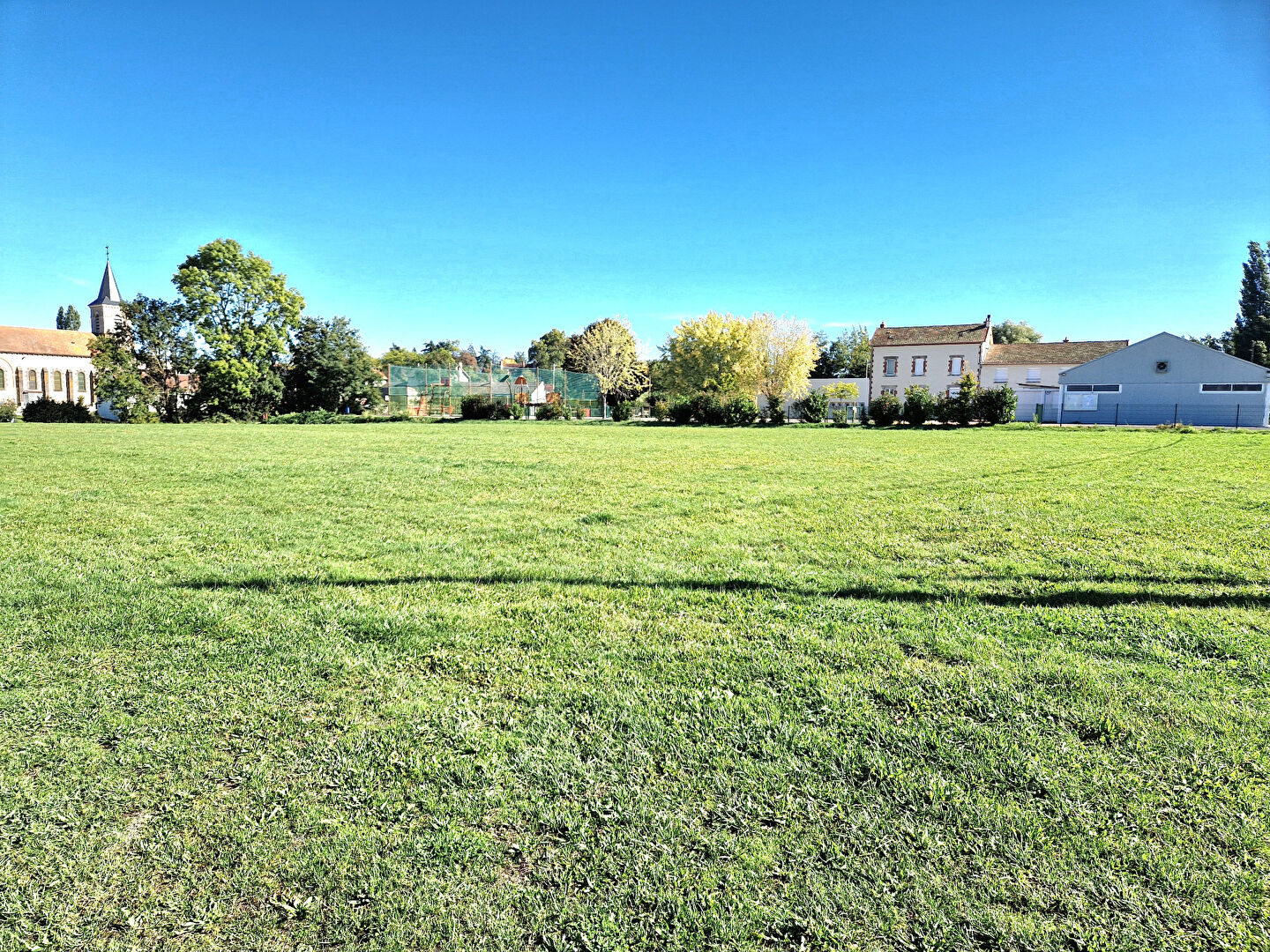 Terrain plat à bâtir Saint-loup
