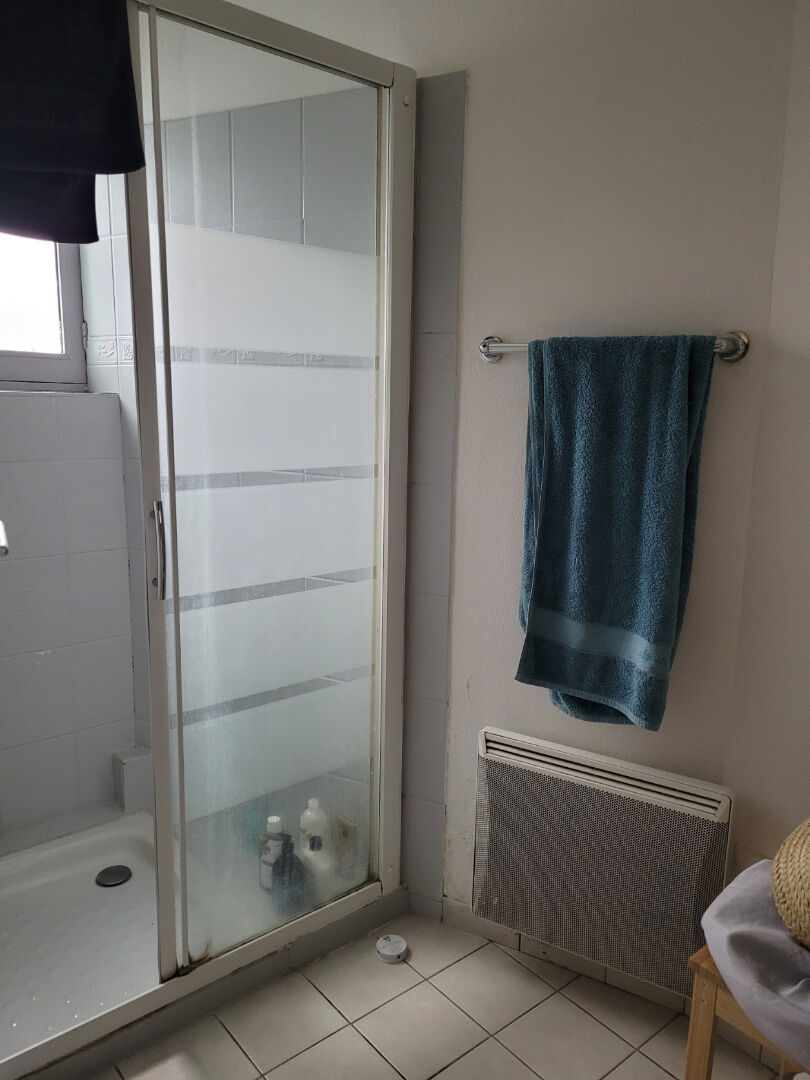 Photo IMMEUBLE ENTRE ST POURCAIN ET MOULINS image 6/6