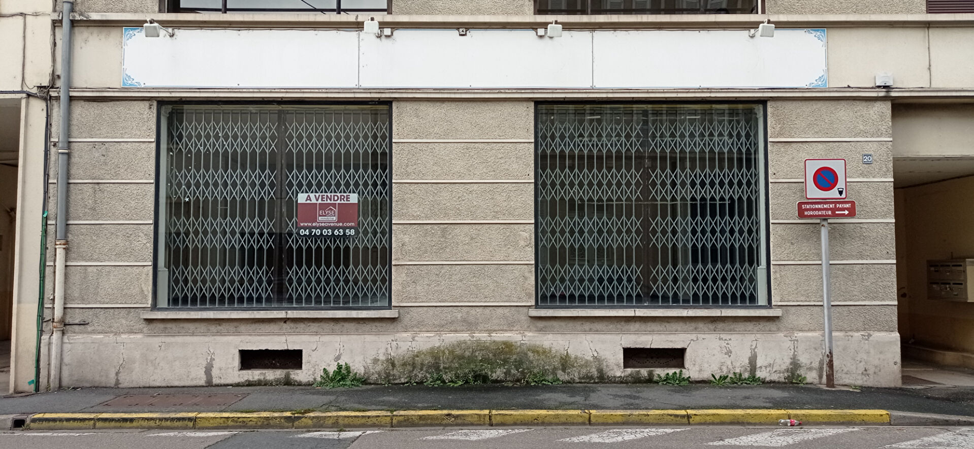 VENTE LOCAL COMMERCIAL AVEC HANGAR CENTRE VILLE MONTLUCON